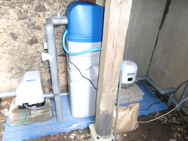 家庭用軟水機「ピュアソフナー」